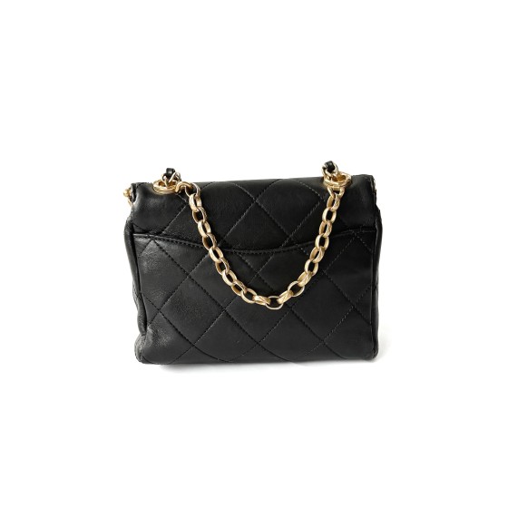 Chanel Matelasse Kisslock